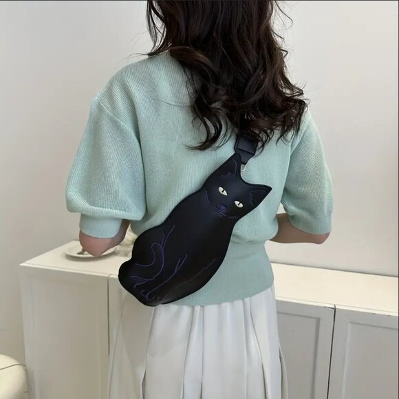 Black Cat-Themed Crossbody Purse in Synthetic Leather - Picture 2 of 9